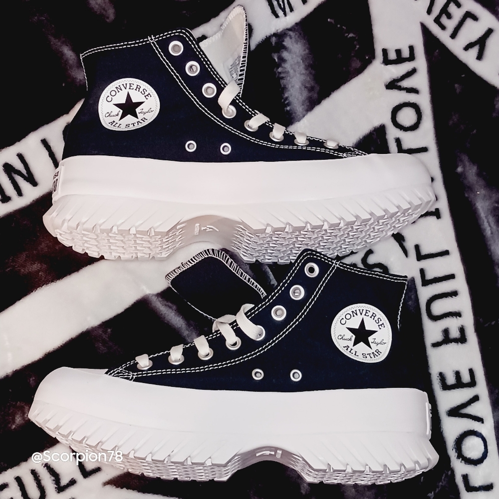 Converse CTAS Lugged 2.0 Hi Platform Shoes Size 8 Men/10 Women - Picture 2 of 12